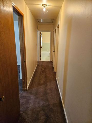 327 Kensington Circle, Bremen, GA 30110