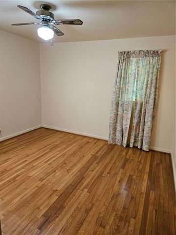 327 Kensington Circle, Bremen, GA 30110