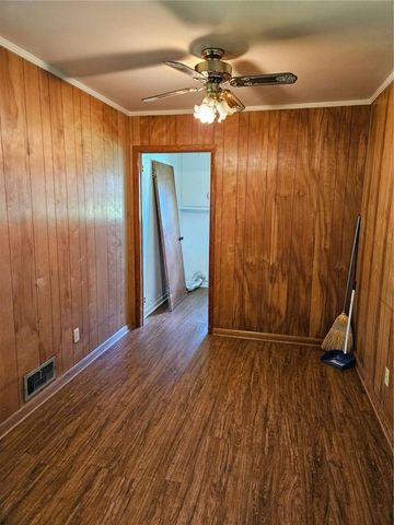 327 Kensington Circle, Bremen, GA 30110