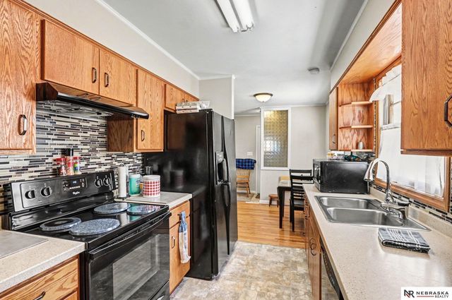 6201 Baldwin Avenue, Lincoln, NE 68507