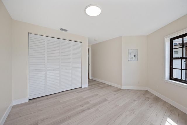 816 CHUKKER Road, Delray Beach, FL 33483