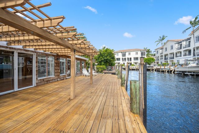 816 CHUKKER Road, Delray Beach, FL 33483