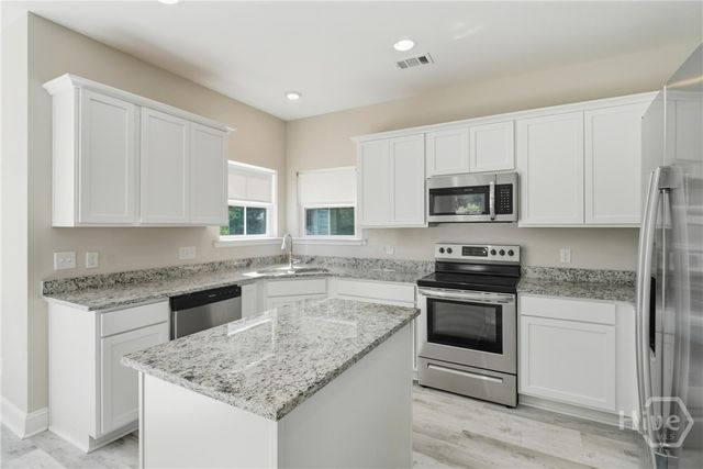 1181 Charlton Chase Lane NE, Townsend, GA 31331