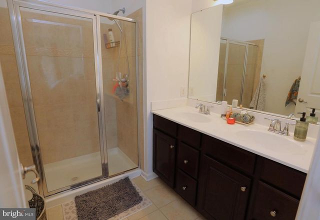 201 HARBOUR BLVD, Cinnaminson, NJ 08077