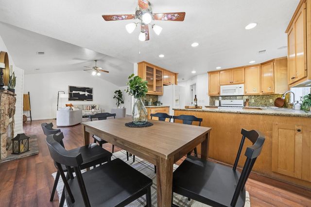 840 Argonaut Dr, Jackson, CA 95642