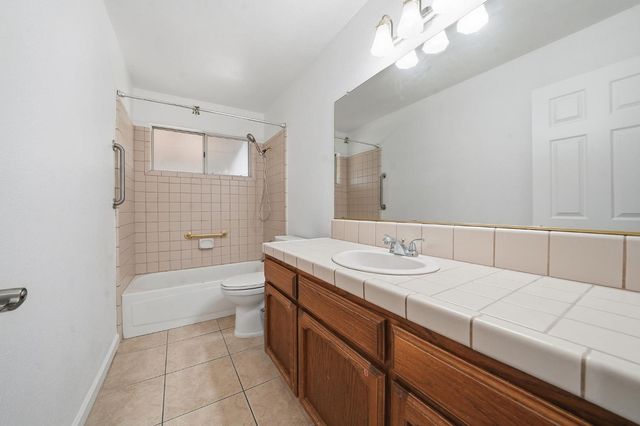 840 Argonaut Dr, Jackson, CA 95642