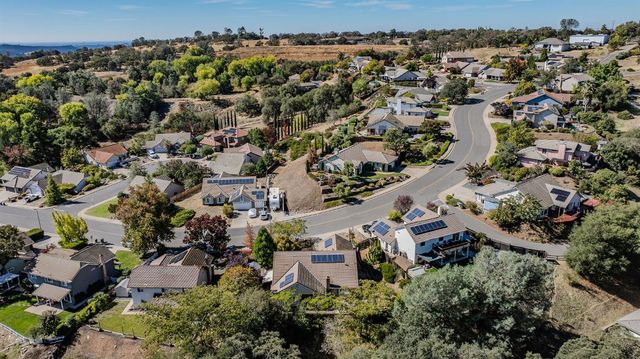 840 Argonaut Dr, Jackson, CA 95642