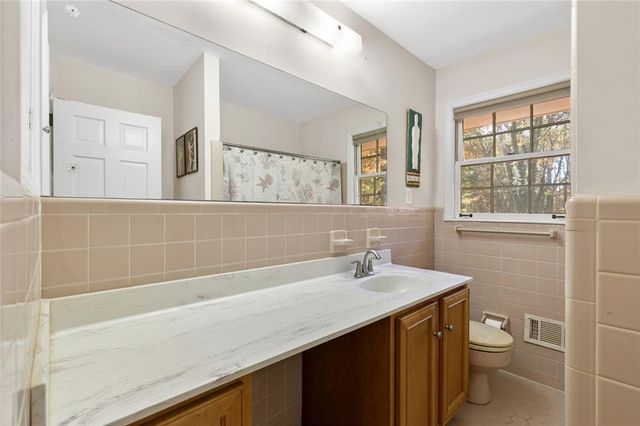 2258 Greencrest NE Drive, Atlanta, GA 30345