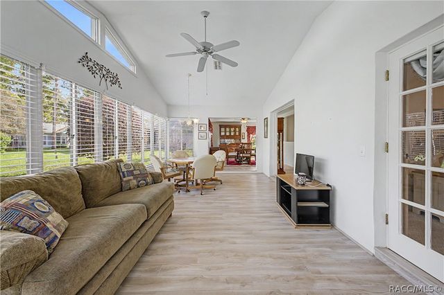 6347 Darien Way, Spring Hill, FL 34606