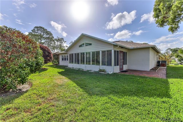 6347 Darien Way, Spring Hill, FL 34606