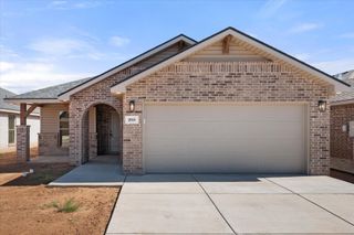 2018 Cottonwood Avenue, Wolfforth, TX 79382