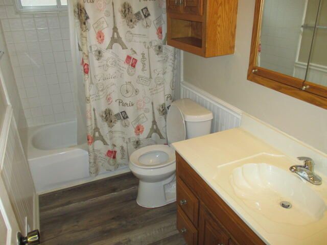 31469 Fairchild Street, Westland, MI 48186