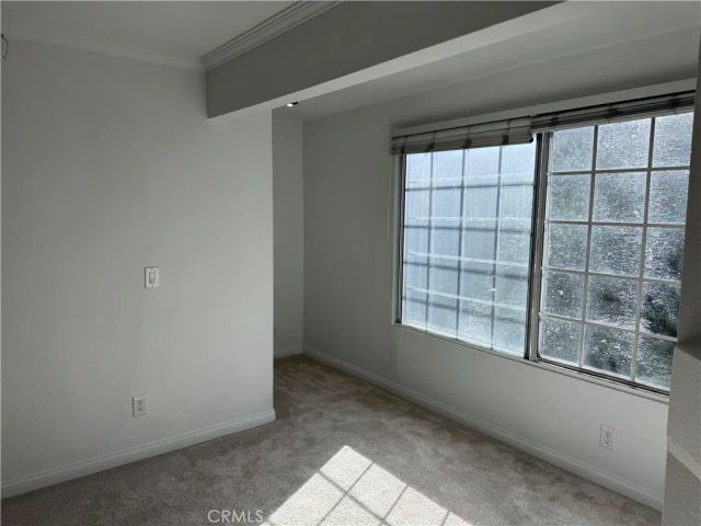 5515 Canoga Avenue 221, Woodland Hills, CA 91367