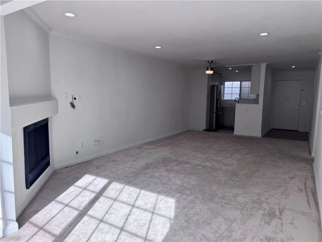 5515 Canoga Avenue 221, Woodland Hills, CA 91367