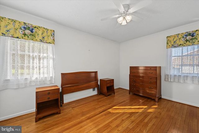 9939 BIRD RIVER RD, Baltimore, MD 21220