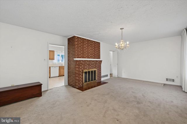 9939 BIRD RIVER RD, Baltimore, MD 21220