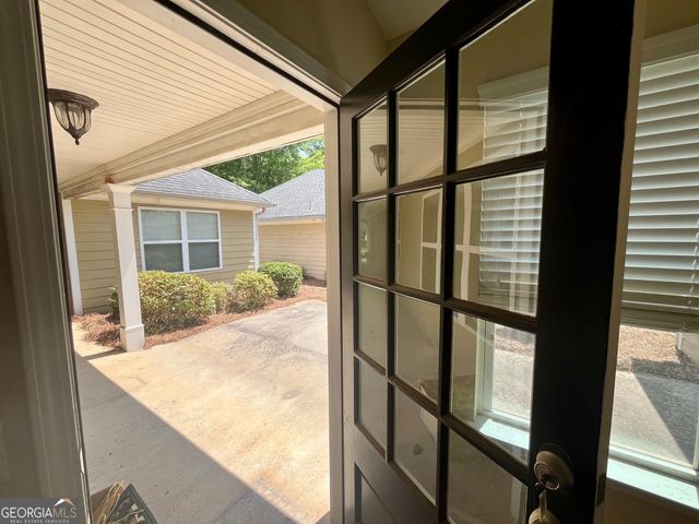 120 Cottage Club Drive, Locust Grove, GA 30248