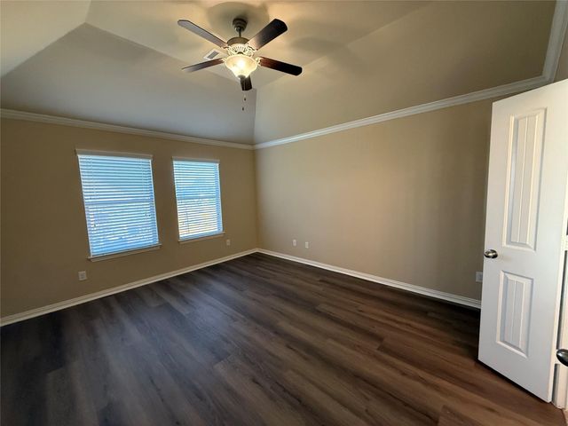 2204 Tranquility LN, Pflugerville, TX 78660