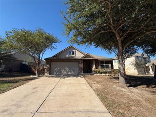 2204 Tranquility LN, Pflugerville, TX 78660