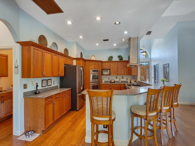 7350 30th Court, Vero Beach, FL 32967