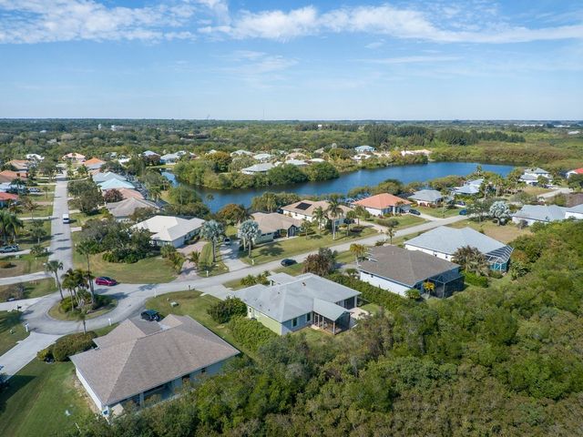 7350 30th Court, Vero Beach, FL 32967