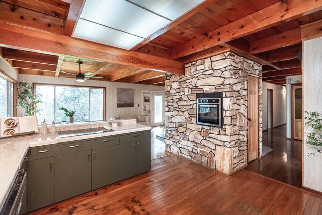 13081 Pine Cone Cir, Grass Valley, CA 95945