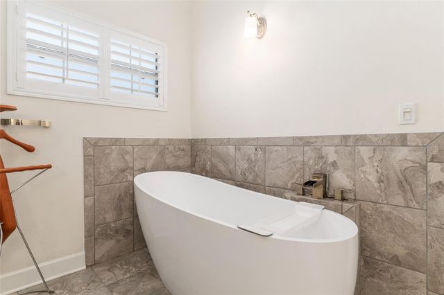 1821 SW 110TH STREET, Gainesville, FL 32607