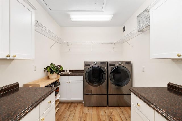 1821 SW 110TH STREET, Gainesville, FL 32607