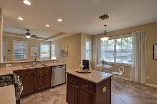 16001 LONEOAK VIEW DRIVE, Lithia, FL 33547