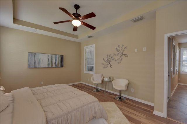 16001 LONEOAK VIEW DRIVE, Lithia, FL 33547