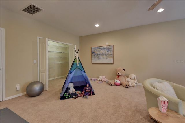 16001 LONEOAK VIEW DRIVE, Lithia, FL 33547