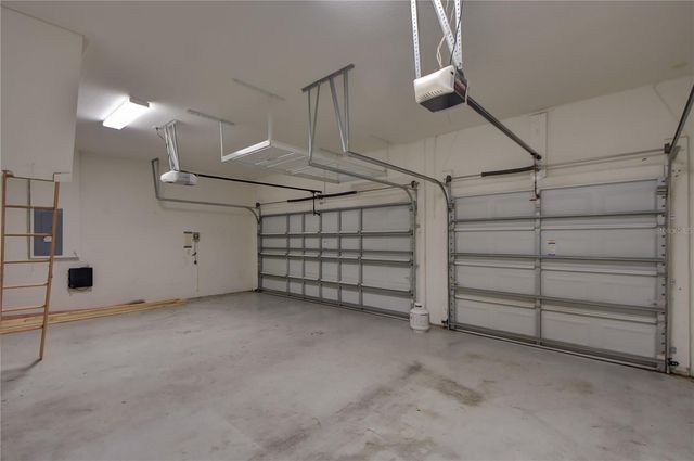 16001 LONEOAK VIEW DRIVE, Lithia, FL 33547