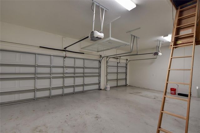 16001 LONEOAK VIEW DRIVE, Lithia, FL 33547