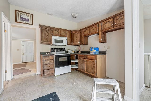 229 Craig Rd, Monterey, TN 38574