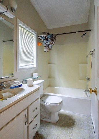 229 Craig Rd, Monterey, TN 38574