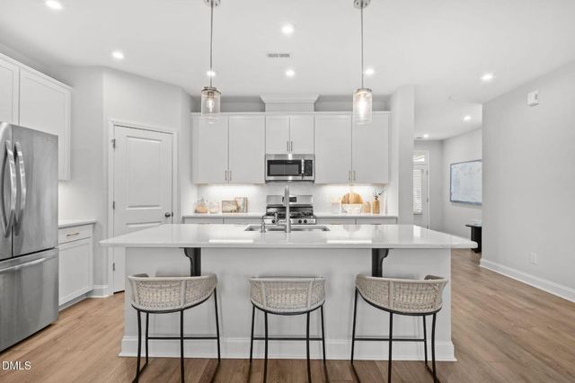 1101 Canary Pepper Drive, Durham, NC 27713