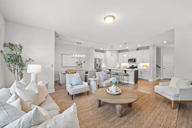 1101 Canary Pepper Drive, Durham, NC 27713