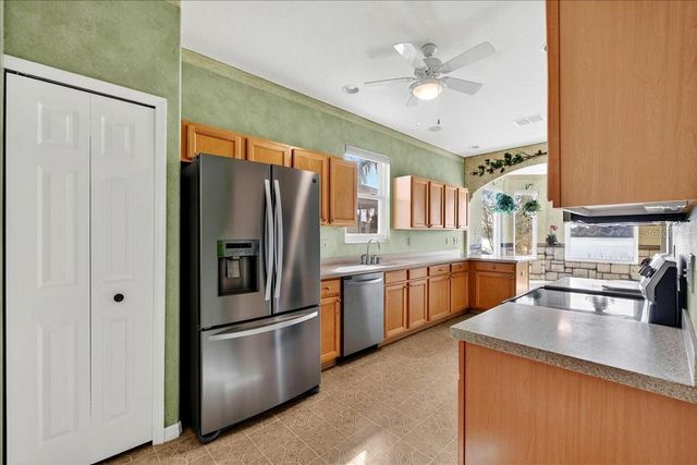 4220 WINDCHIME LANE, Lakeland, FL 33811