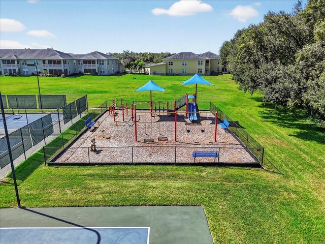 4220 WINDCHIME LANE, Lakeland, FL 33811