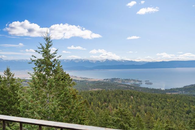 395 Buffalo Lane, Somers, MT 59932