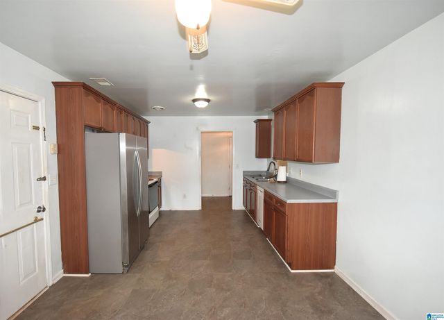 749 SHELBY FOREST TRAIL, Chelsea, AL 35043