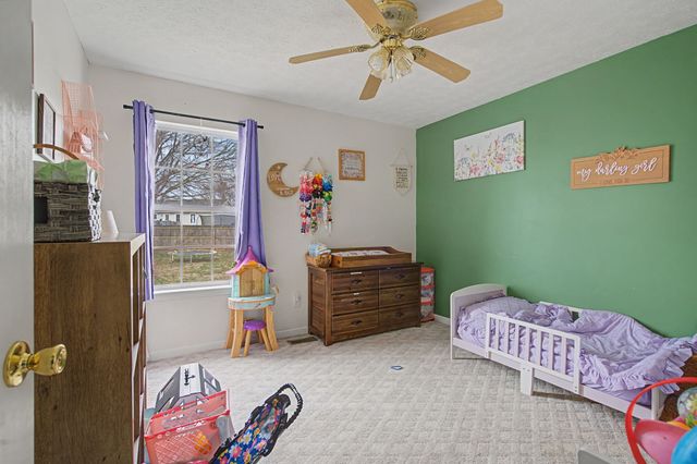 105 Cora St, Portland, TN 37148