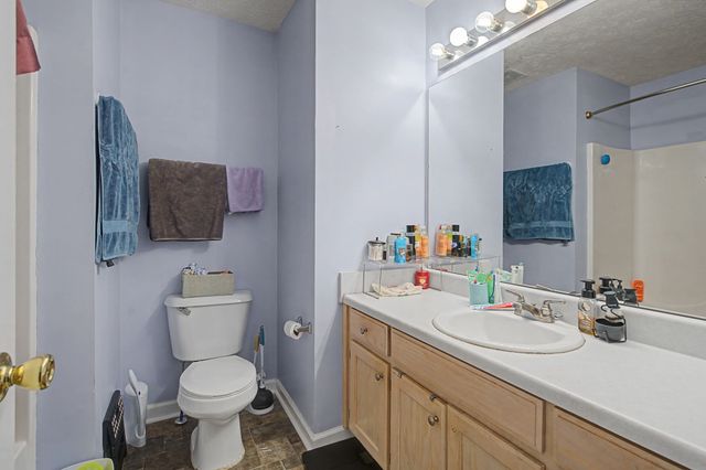 105 Cora St, Portland, TN 37148