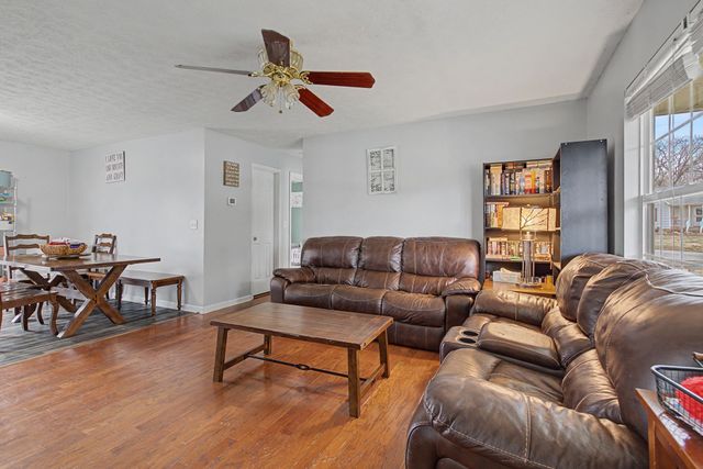 105 Cora St, Portland, TN 37148