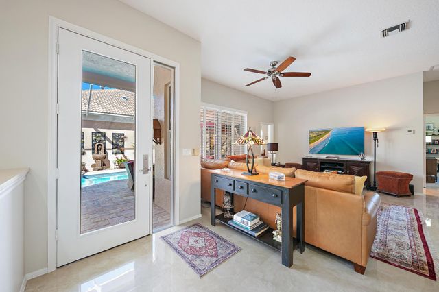 220 Woodsmuir Court, Palm Beach Gardens, FL 33418