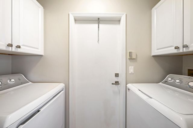 220 Woodsmuir Court, Palm Beach Gardens, FL 33418