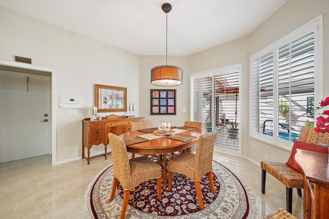 220 Woodsmuir Court, Palm Beach Gardens, FL 33418