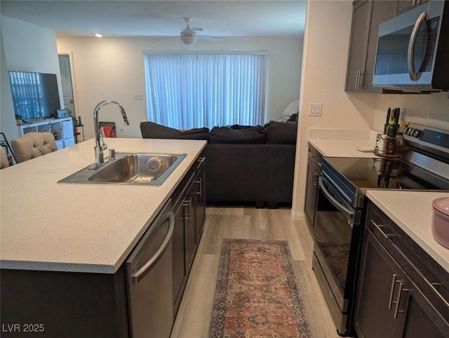 6830 Truffle Gray Street, Las Vegas, NV 89148