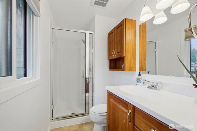 11742 NE 150th Place, Kirkland, WA 98034