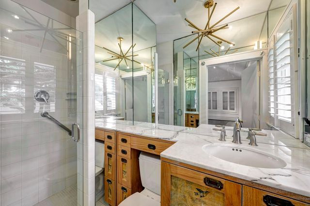 3416 Audubon Place, Houston, TX 77006